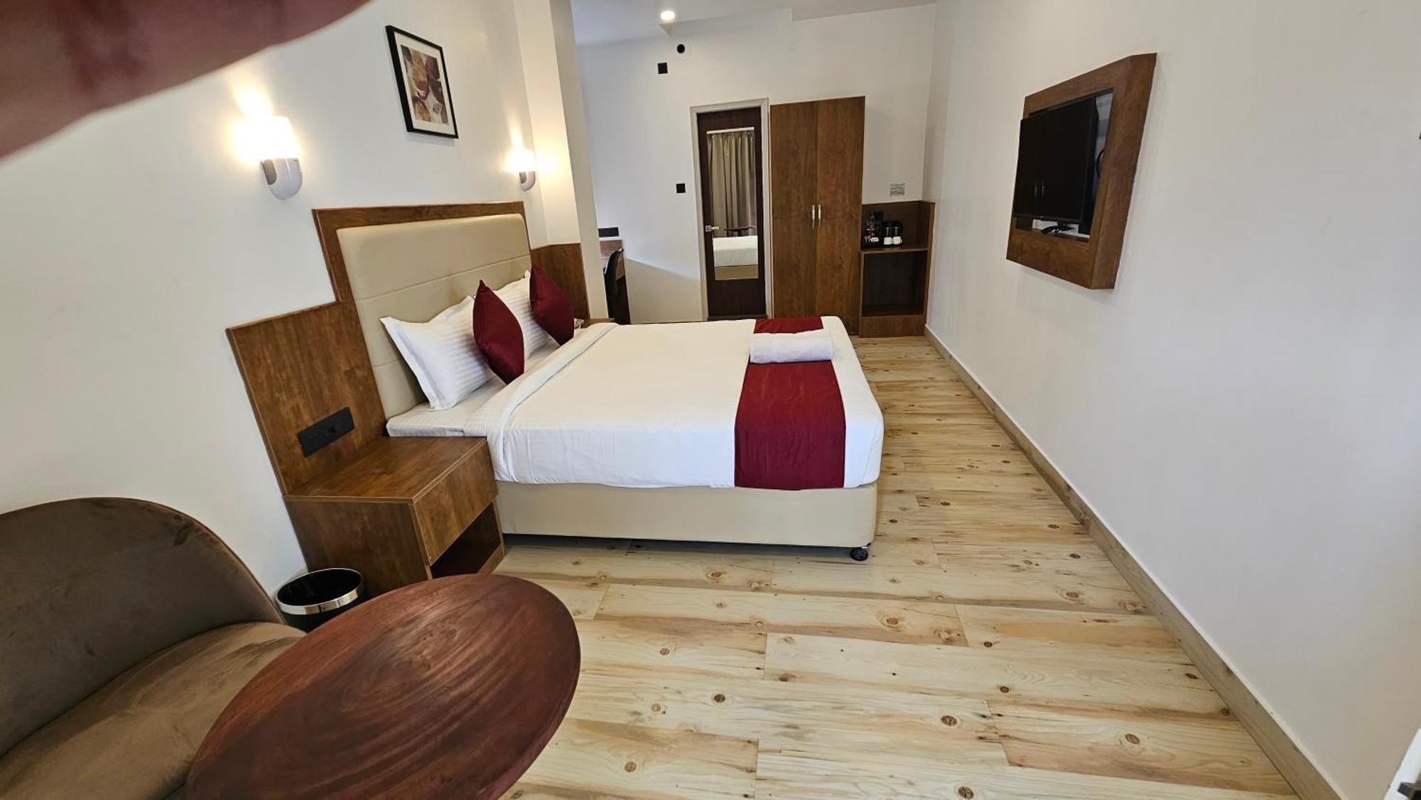 Indiana Hills Otel Shillong Dış mekan fotoğraf